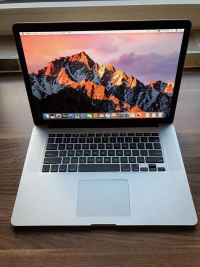 MacBook Pro 15pouce corsi7. 783009556