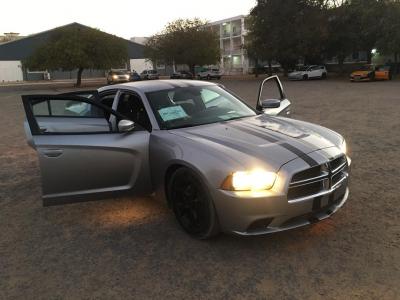 Wanter Dodge Charger 2014 Full Options VENANT