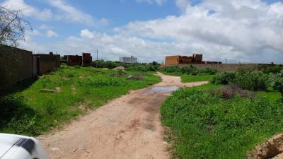 Terrain 300 mètres carrés à Saly Sénégal