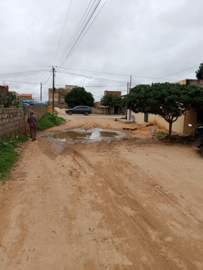 Terrain 300 mètres carrés à vendre à Saly Sén