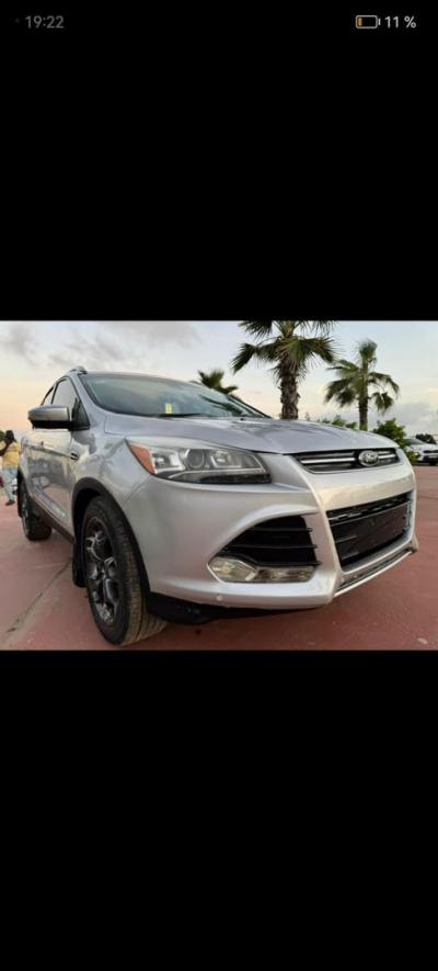 Ford escape 2015 Titanium