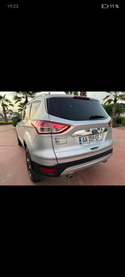 Ford escape 2015 Titanium