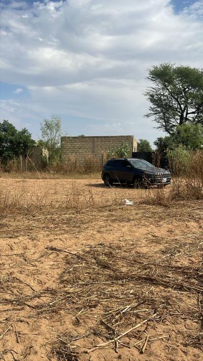 Terrains 300 mètres carrés à vendre à Malicoun