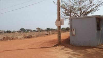 Terrains de300 mètres carrés à vendre à Nguér