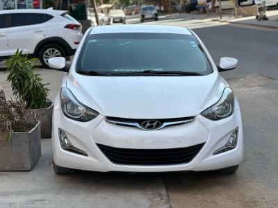 HYUNDAI ELANTRA 2016