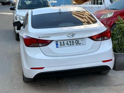 HYUNDAI ELANTRA 2016