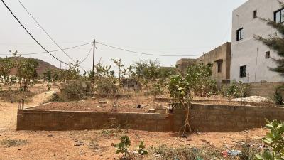 Terrain 300 mètres carrés à vendre à Yenne Sé