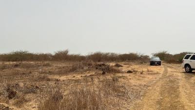 Terrain 200 mètres carrés à vendre à Ndayane S