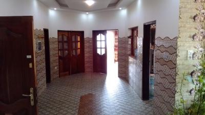 151m² Appartement à Sipres 5, bureau e habitat