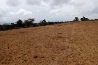 Terrain de 16 hectares vers Keur Samba Kane
