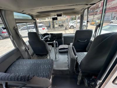 Nissan Bus 2017 VENANT