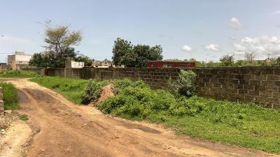 Terrains de 225 mètres carrés à vendre à Gandi