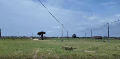 Terrain à vendre – Diakhirate 150m²