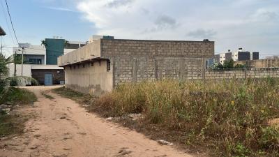 Terrain de 520 mètres carrés à vendre à Saly S