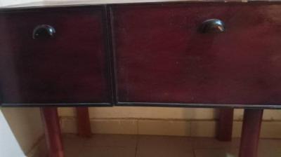 Meuble de rangement en bois à vendre