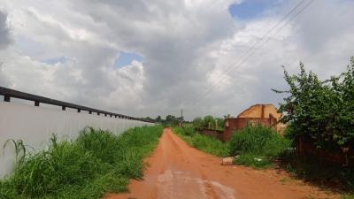 Terrain 500 mètres carrés à vendre à  Nguérig