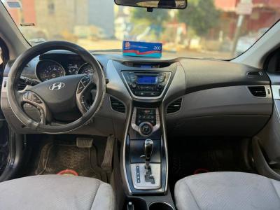 OFFRE A SAISIR : HYUNDAI ELANTRA 2013