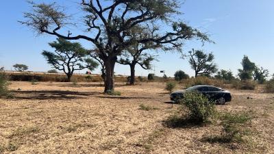 Terrain 300 mètres carrés à vendre à Malicound