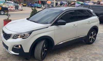 Peugeot 2008 essence automatique 