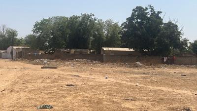 Terrain 300 mètres carrés à vendre à Malicound