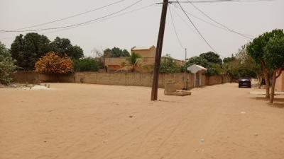 Terrain 1200 mètres carrés à vendre à Simal Sn