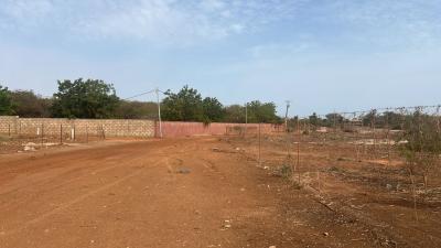 Terrain 300 mètres carrés à vendre à Ngaparou 