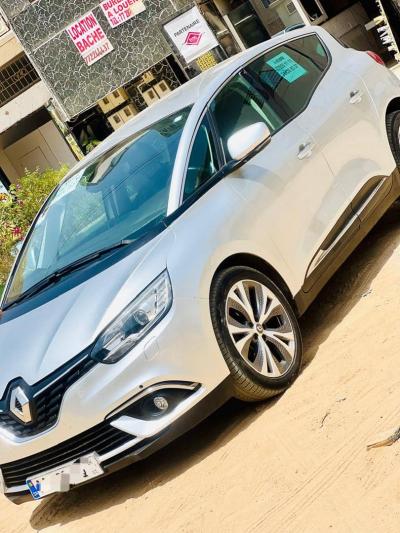 RENAULT SCENIC 2018 ESSENCE MANUEL