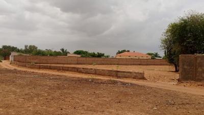 Terrain 1600 mètres carrés à vendre à Nguérig