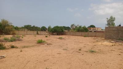 Terrain 1600 mètres carrés à vendre à Nguérig