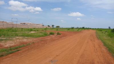 Terrain 300 mètres carrés à vendre à Saly Sén