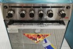 CUISINIERE INOX 4, 5 et 6 FEUX CUISINIERE INOX 4, 5 et 6 FEUX