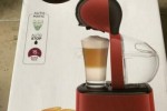 A VENDRE MACHINE à  CAPSULE CAFE DOLCE GUSTO A VENDRE MACHINE à  CAPSULE CAFE DOLCE GUSTO