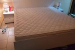 Lits en bois blanc + 2 chevets Ja10 Lits en bois blanc + 2 chevets Ja10
