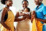 BESOIN D'UNE CUISINIÈRE, NOUNOU, FEMME DE MÉNAGE BESOIN D'UNE CUISINIÈRE, NOUNOU, FEMME DE MÉNAGE